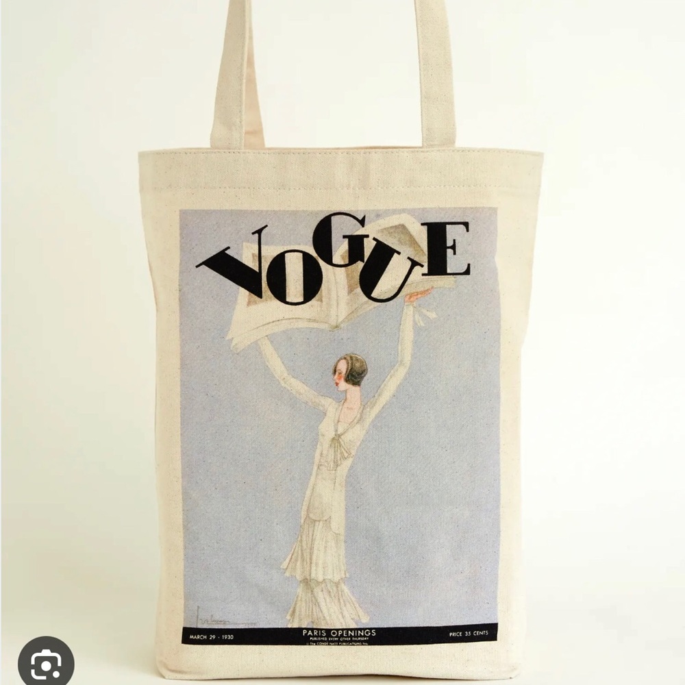 Vogue Tote Bag